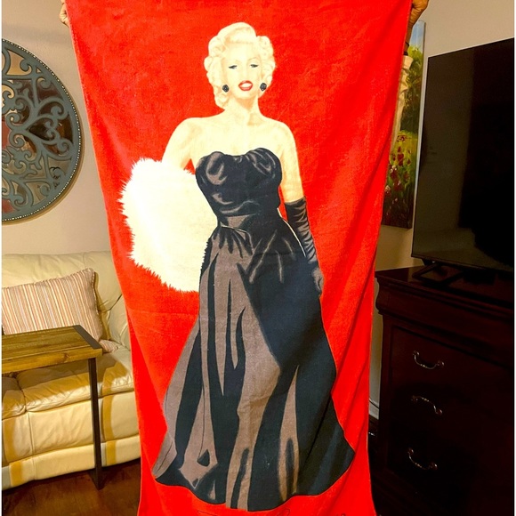 Marilyn Monroe Other - Marilyn Monroe Beach Towel